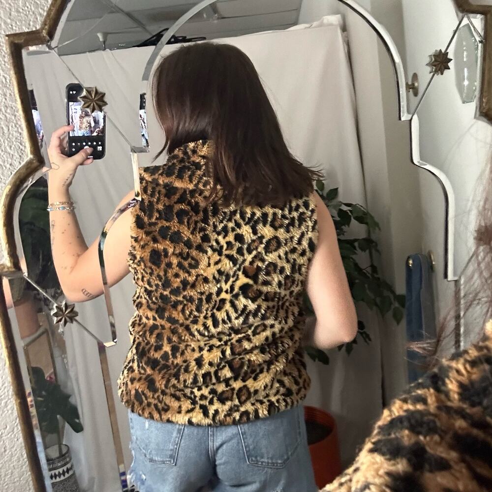 Vintage leopard cheetah fur cropped vest Y2k - Picture 5 of 6